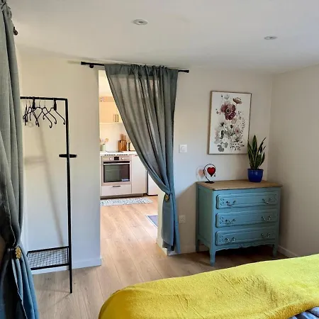 Moderne, Neuf Et Confort Daire