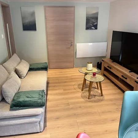 Moderne, Neuf Et Confort